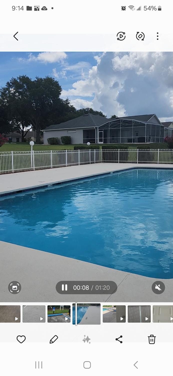 Swimming pool