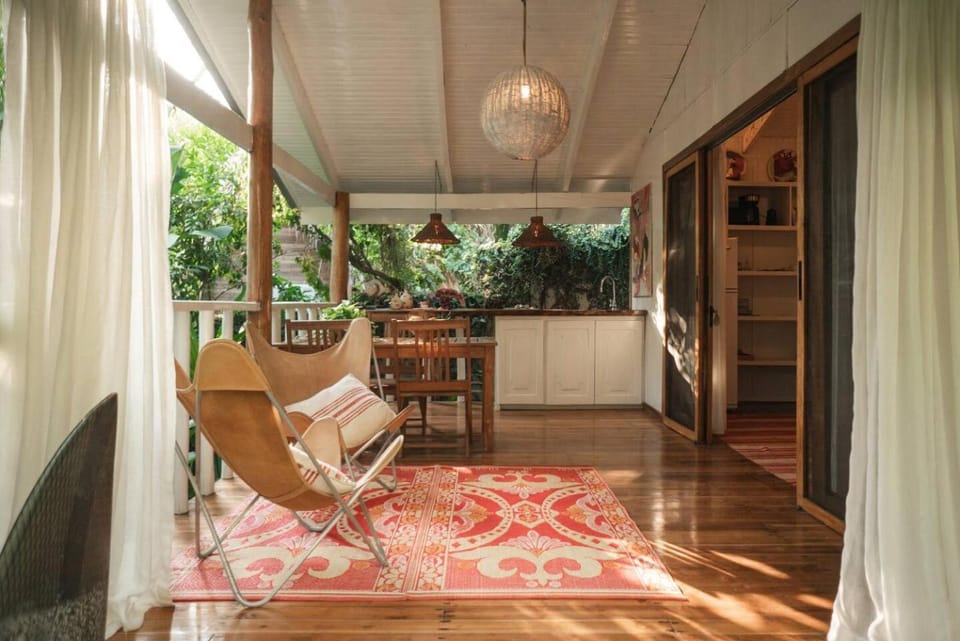 Surf Casitas - High Tide Bungalow House in Santa Teresa Beach