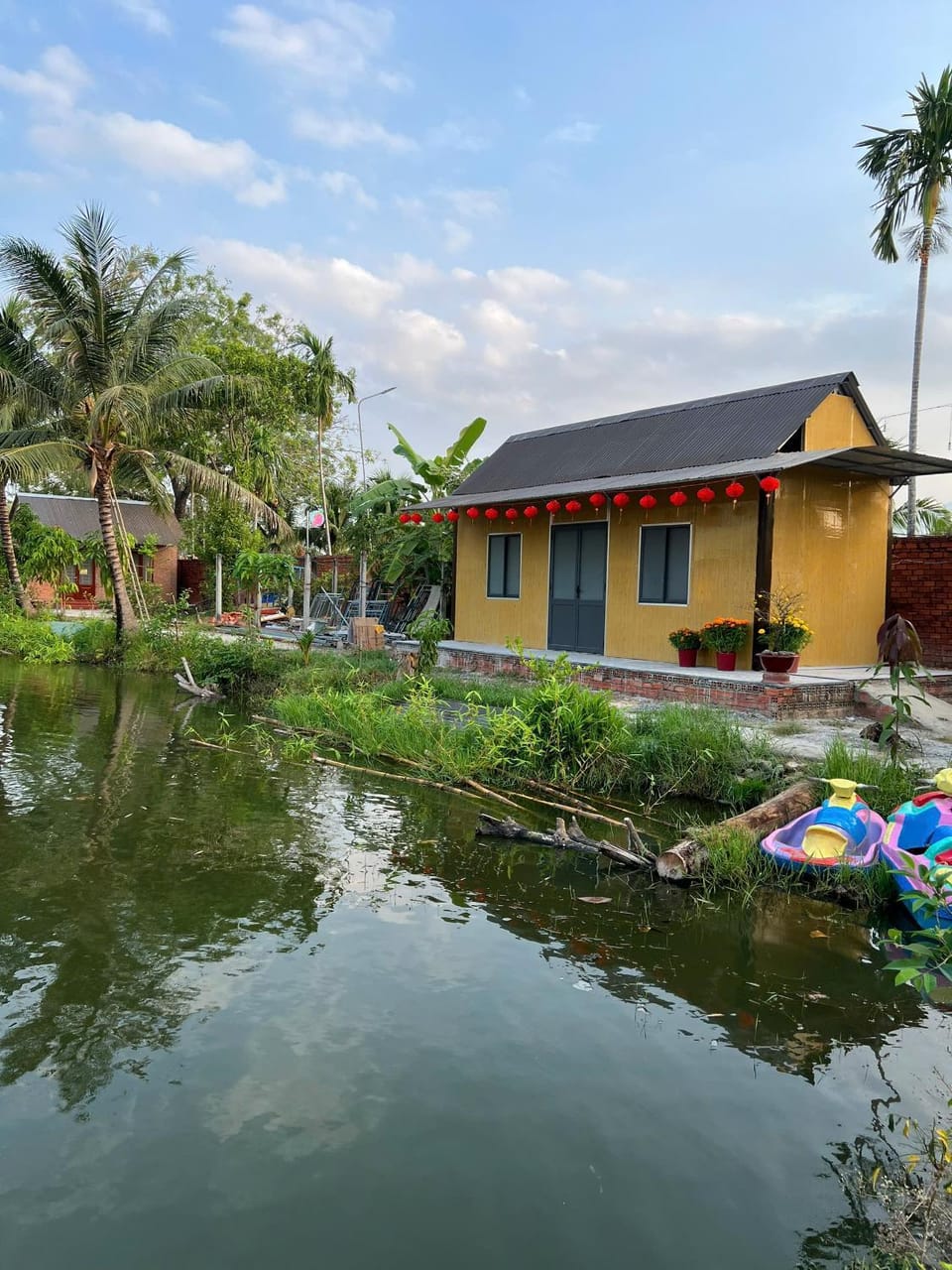 Homestay Sỏi Đá - Tây Ninh Campground/ 
RV Resort in Cambodia