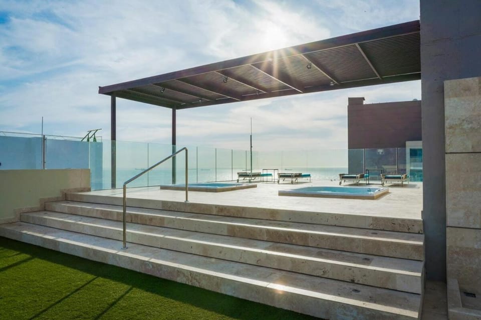 Hot Tub, Balcony/Terrace