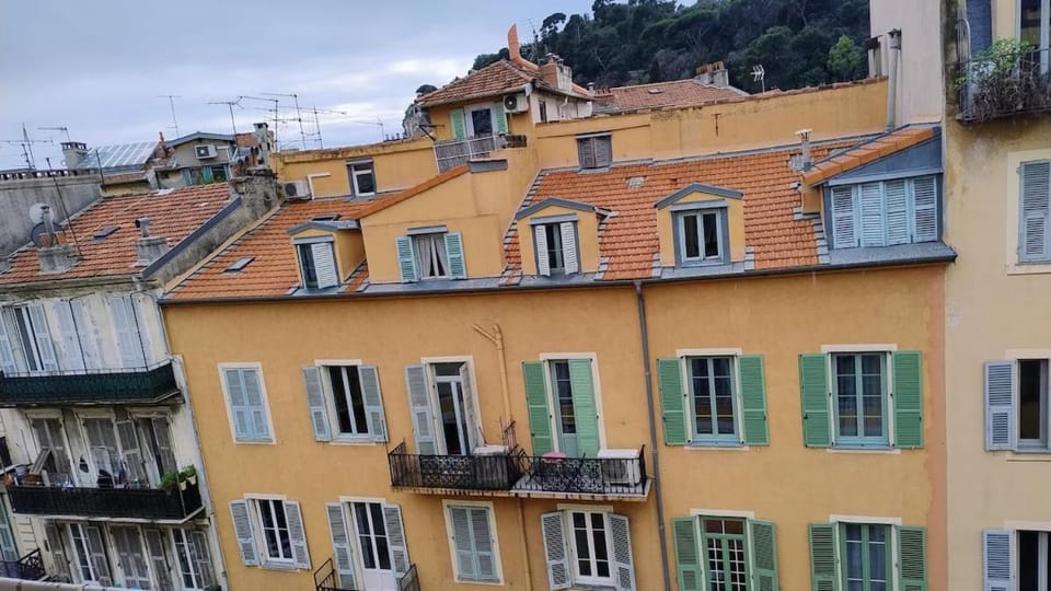 cozy apartment port of Nice Apartment in Nice