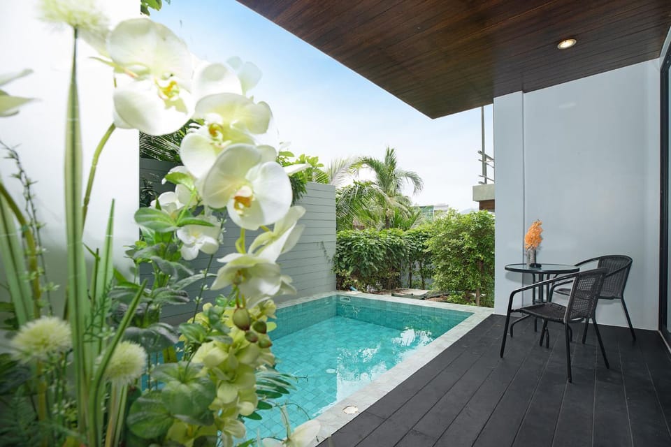 Patio, Day, View (from property/room), Balcony/Terrace, Pool view, Swimming pool