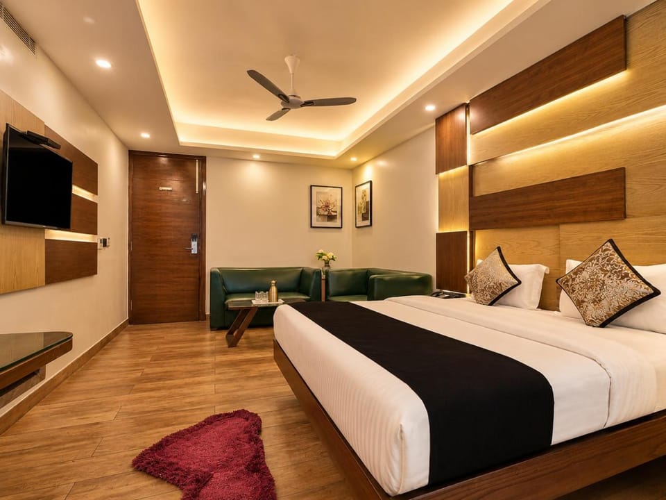 Bed, TV and multimedia, Photo of the whole room, Bedroom, Breakfast, air conditioner