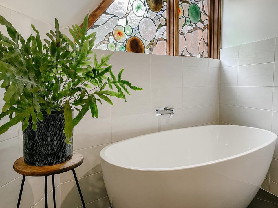 Bathroom, Bath