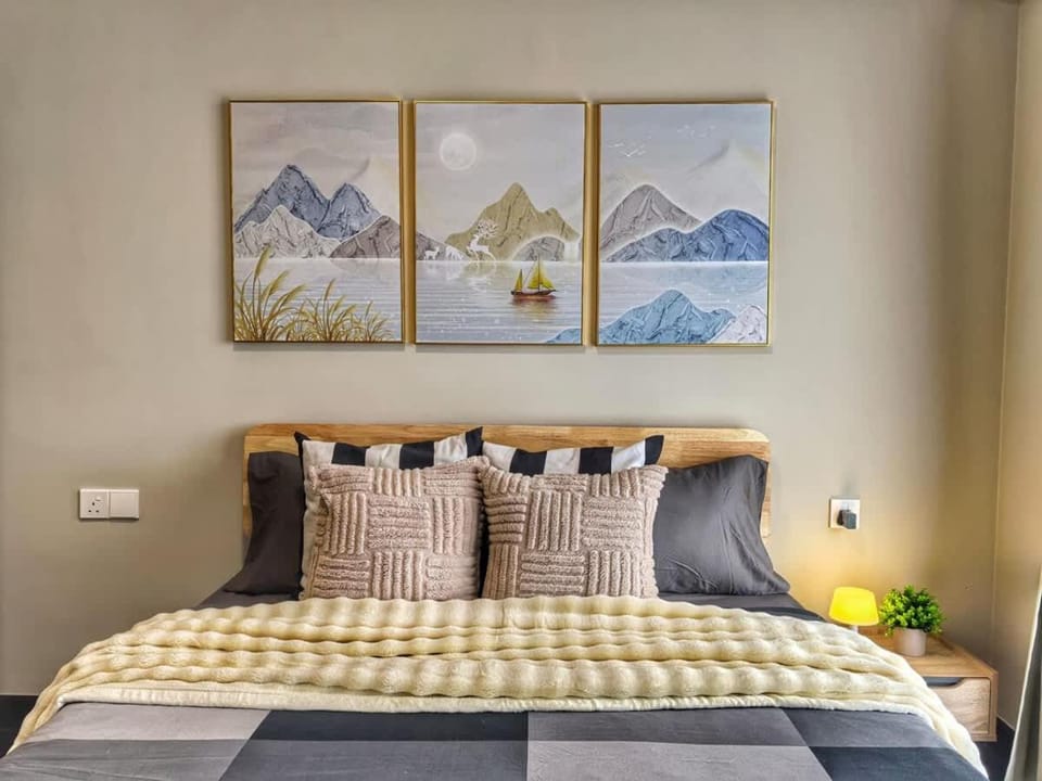 R&F Princess Cove 3BR, Sea View, JB CIQ, by Good Life Homestay House in Johor Bahru