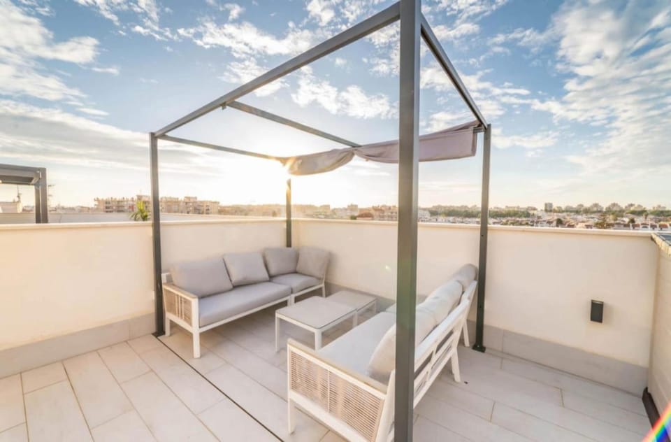 Patio, View (from property/room), Balcony/Terrace