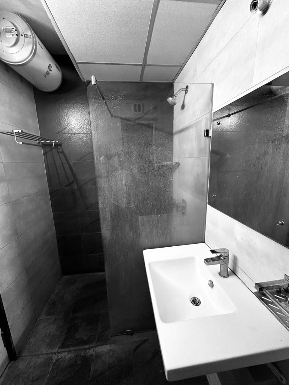 Premium Room Prime Location Hosted by an IITian Vacation rental in Hyderabad