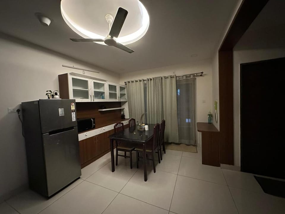 Premium Room Prime Location Hosted by an IITian Vacation rental in Hyderabad