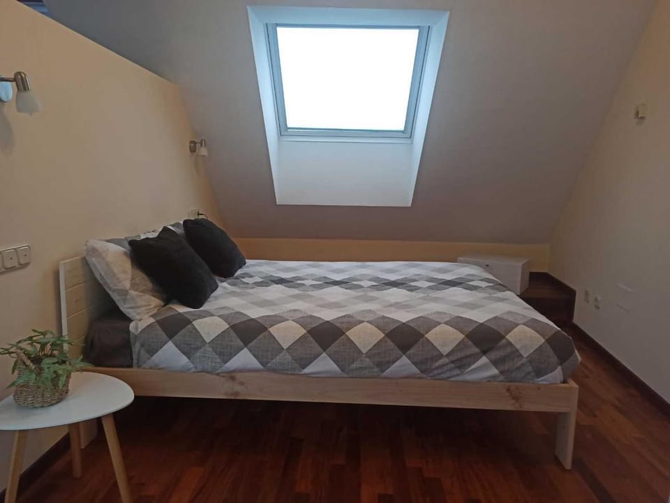 Bajo cubierta en la playa VUT5178AS Apartment in Gijón
