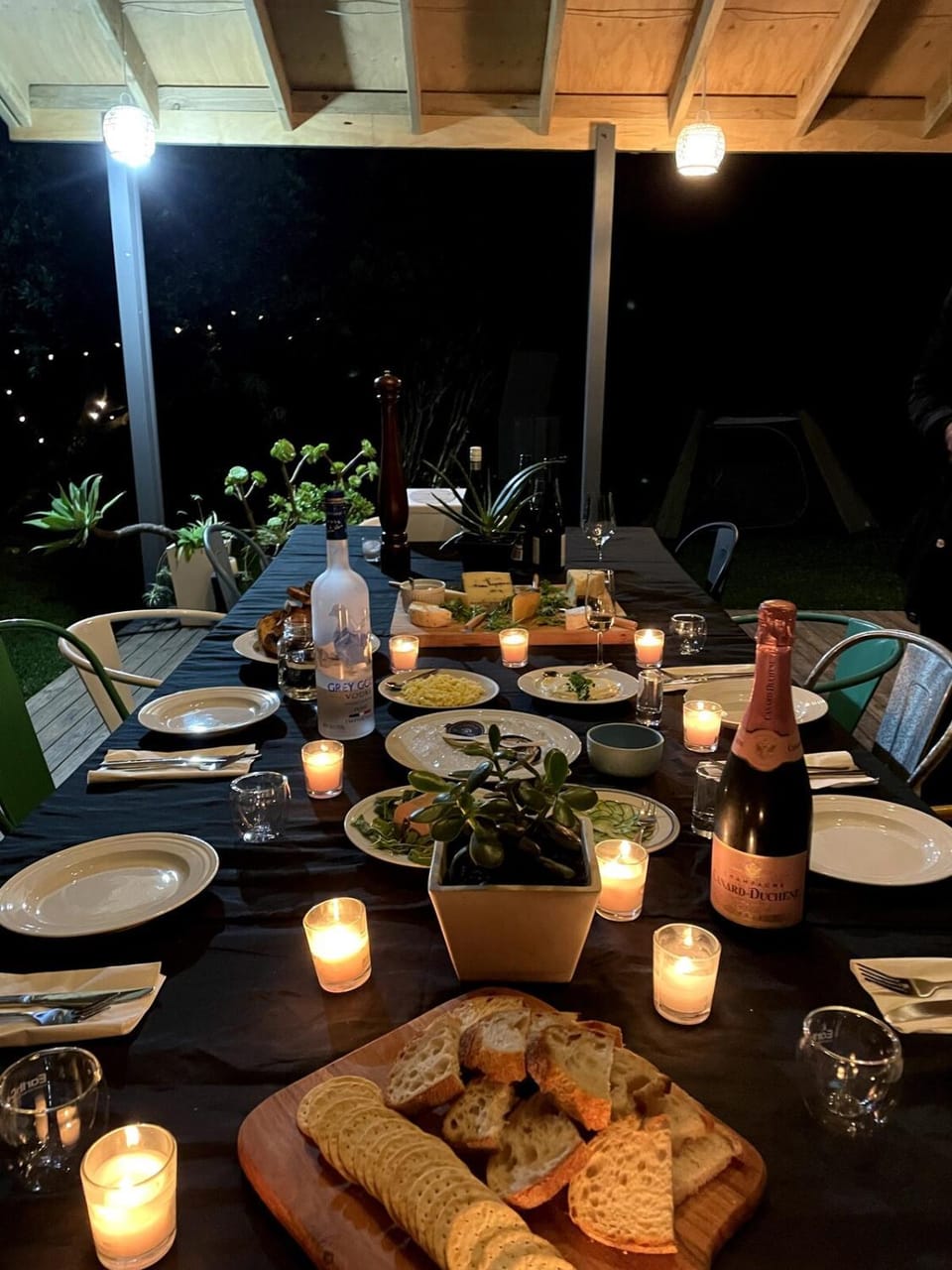 Patio, Night, Food and drinks, Food, Dinner, group of guests