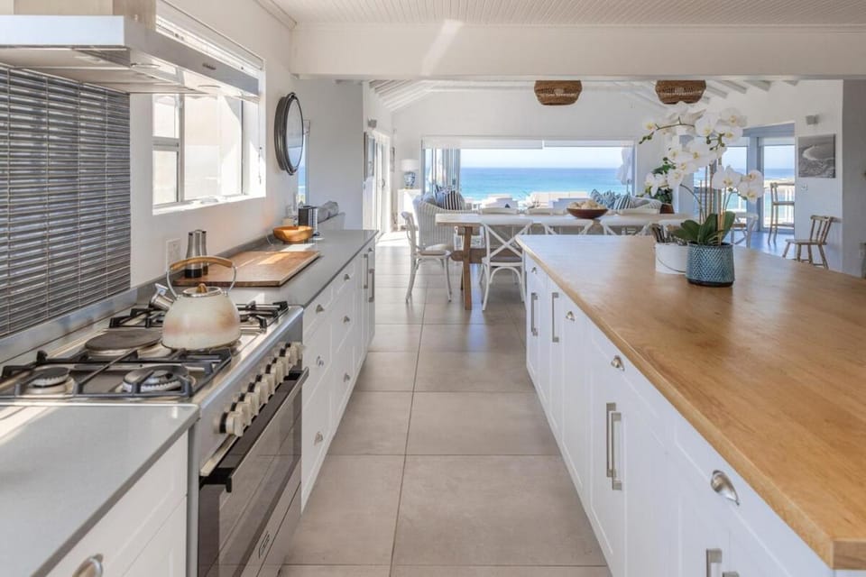 Simply Stunning but smaller House in Eastern Cape