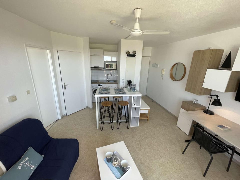 Appt 2 pièces LA ROCHELLE - LR030-A310 Apartment in La Rochelle