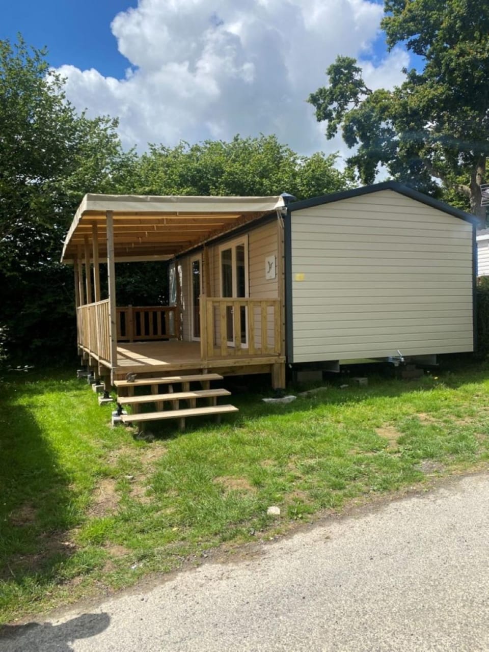 Property building, Patio