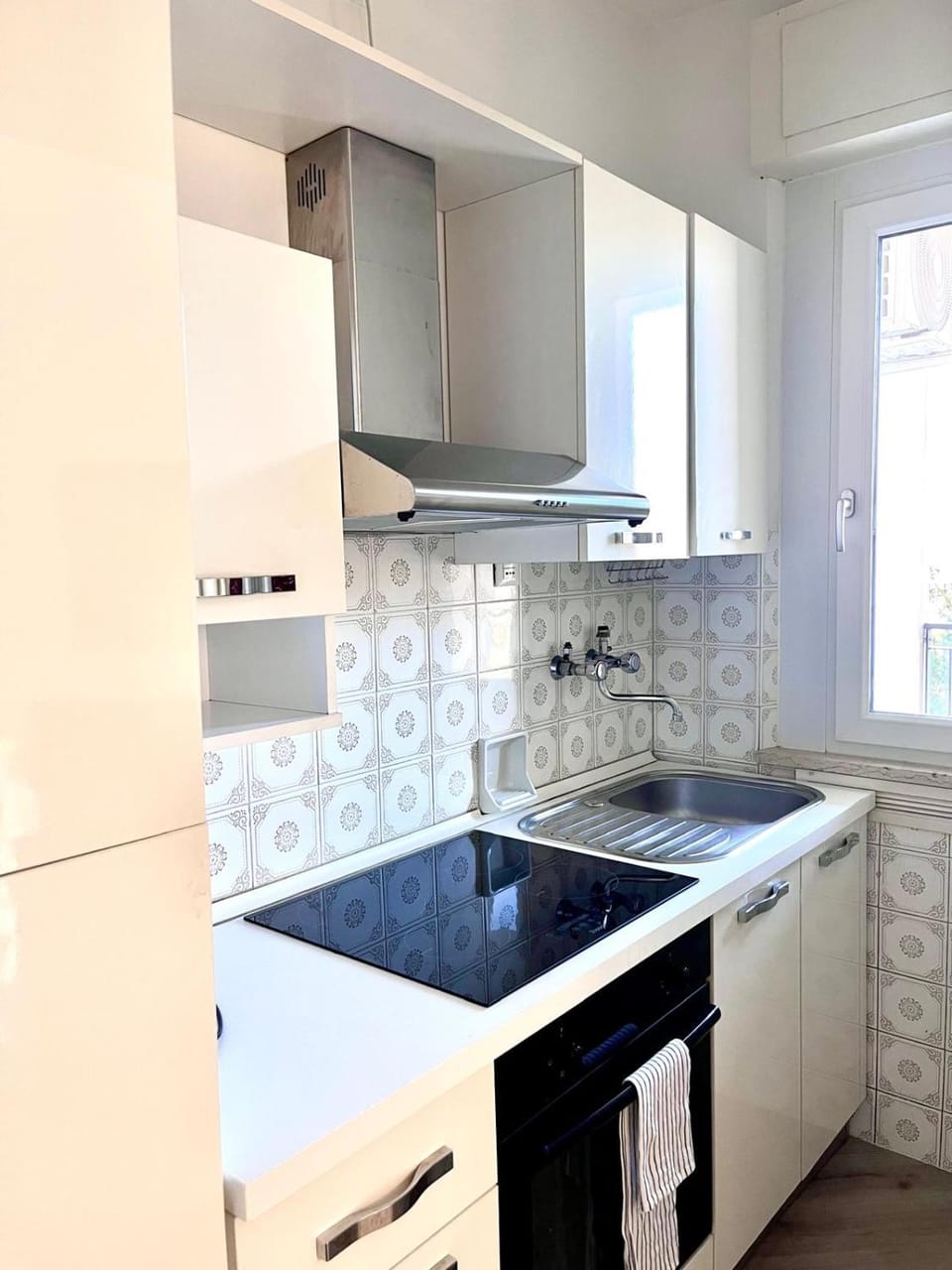 Kitchen or kitchenette, dishwasher, pet friendly, stove