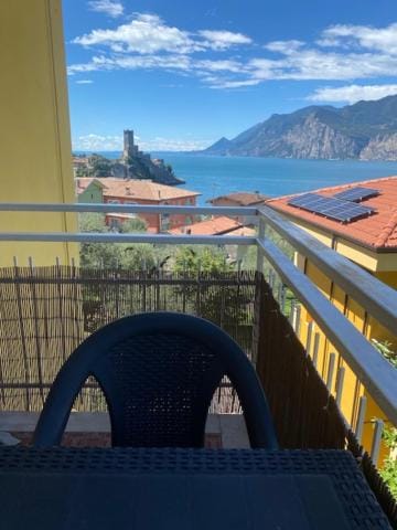 Terrazzza Lago & Castello Apartment in Malcesine