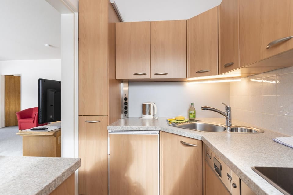 Kitchen or kitchenette