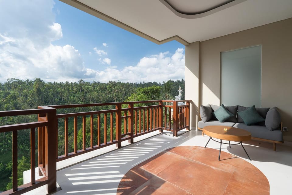Day, Natural landscape, Balcony/Terrace