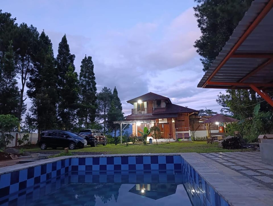 Villa Omah Sikudri Villa in Cisarua
