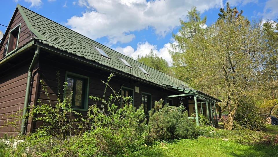 Property building, Spring, Natural landscape, Garden