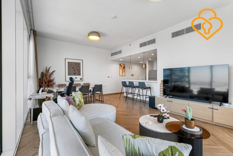 Keysplease 2BR Minutes to WTC and Downtown, Al Wasl Zaabeel Park Apartment in Dubai