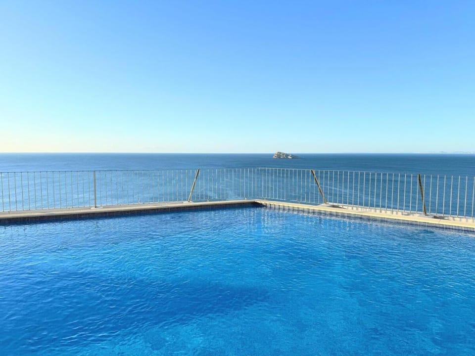 Piso con Vistas al Mar y Plaza de Garaje Apartment in Benidorm