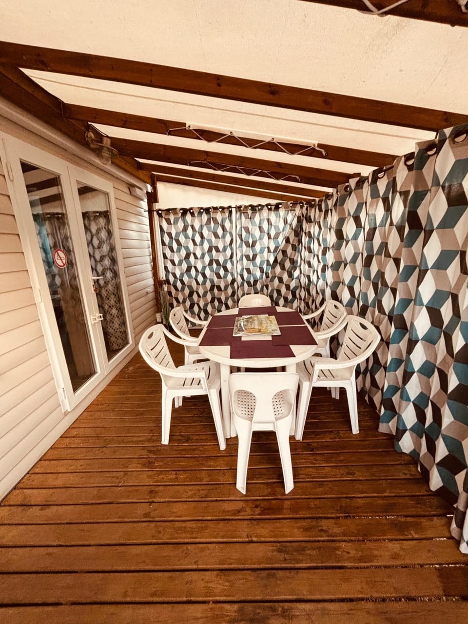 Balcony/Terrace, Balcony/Terrace, Dining area