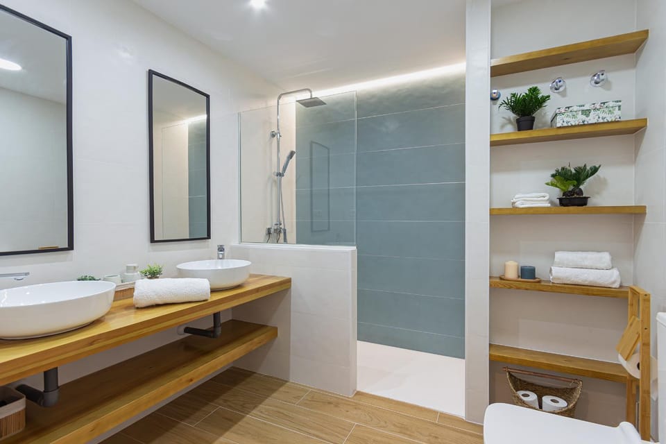 Shower, Bathroom, Bath, towels