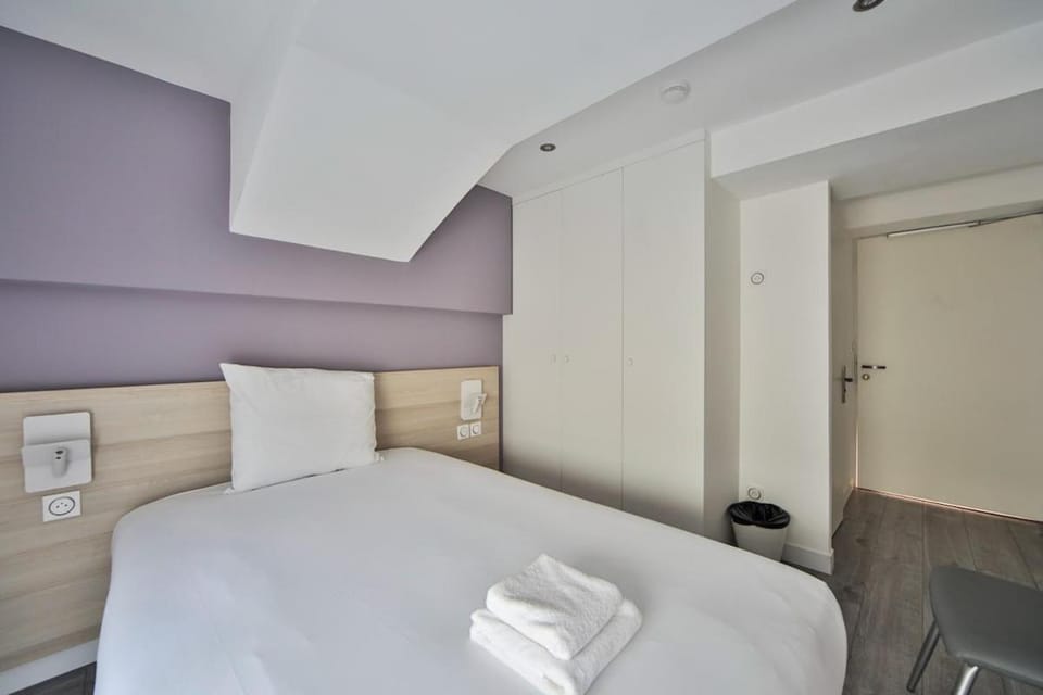 10 Studio Charenton Chambre Fitness Cinema Apartment in Charenton-le-Pont