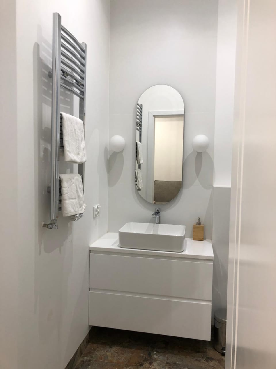 Shower, Bathroom, towels