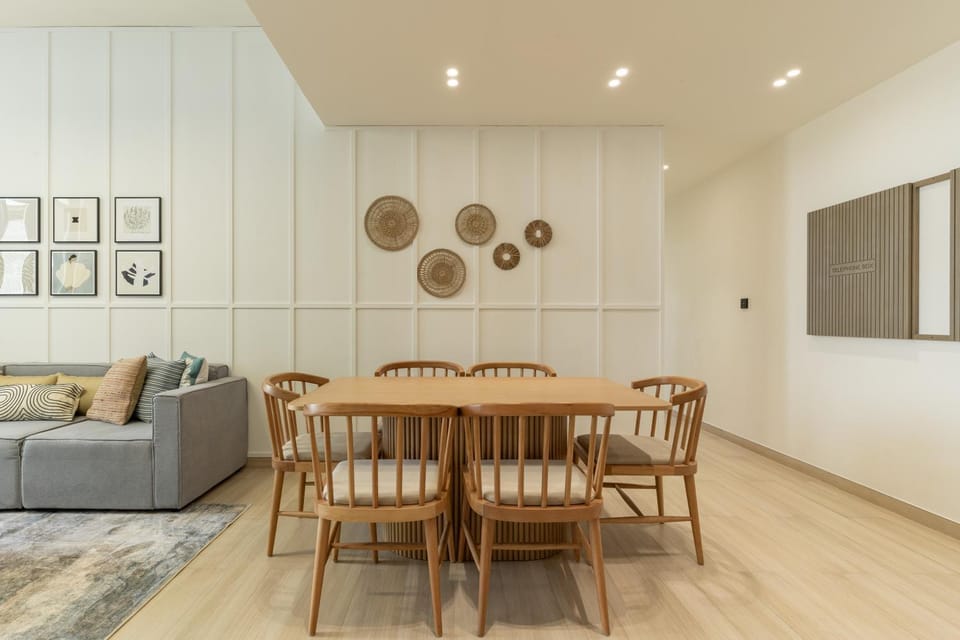 Dining area, Dinner