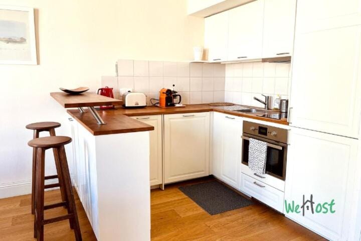 Attractive T2 flat on Place de la Bourse Apartment in Bordeaux