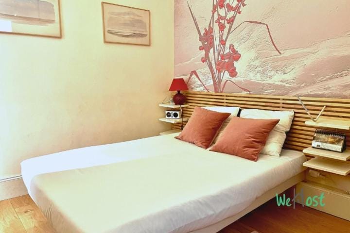 Attractive T2 flat on Place de la Bourse Apartment in Bordeaux