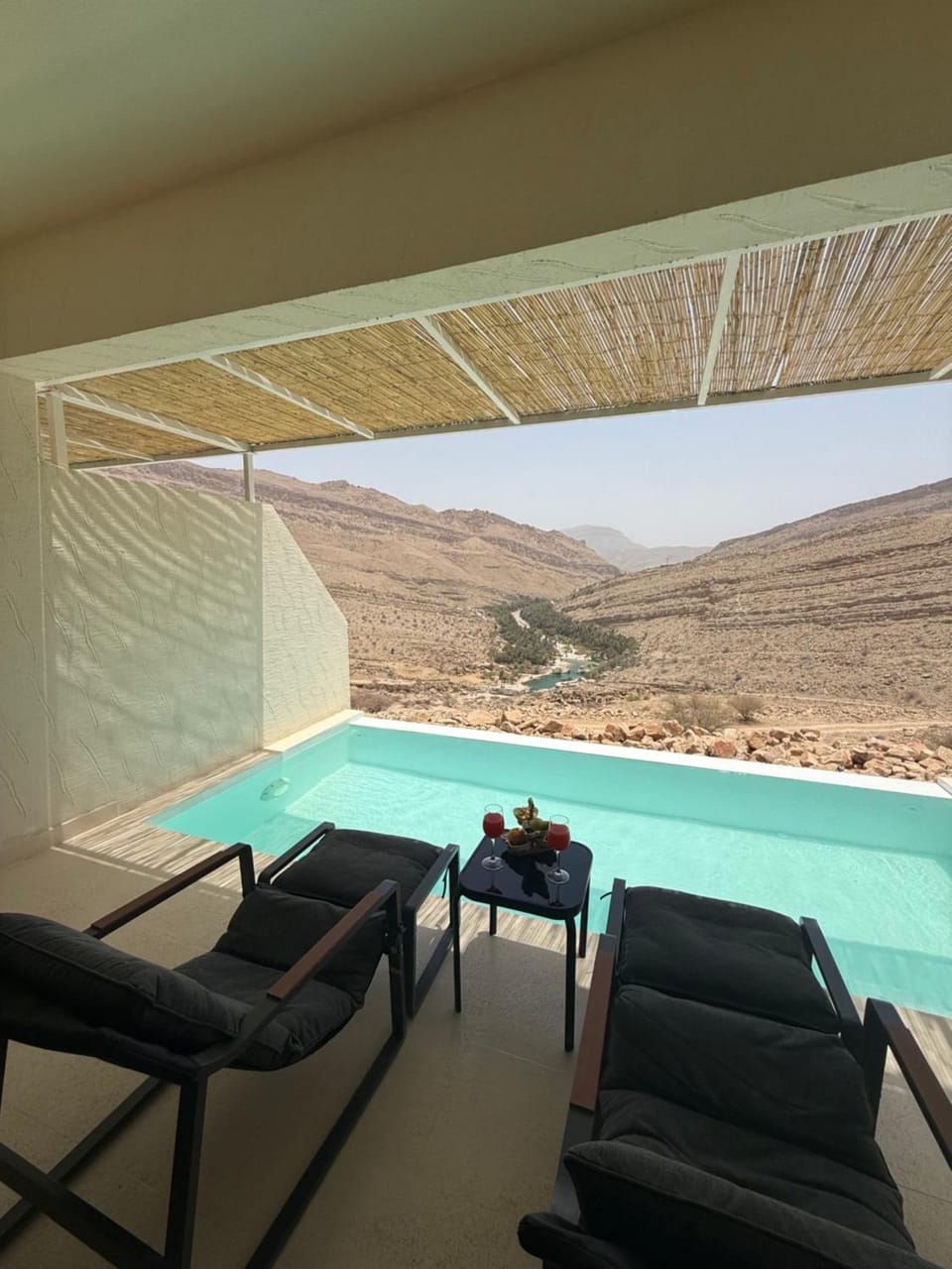 Mountain view, Swimming pool