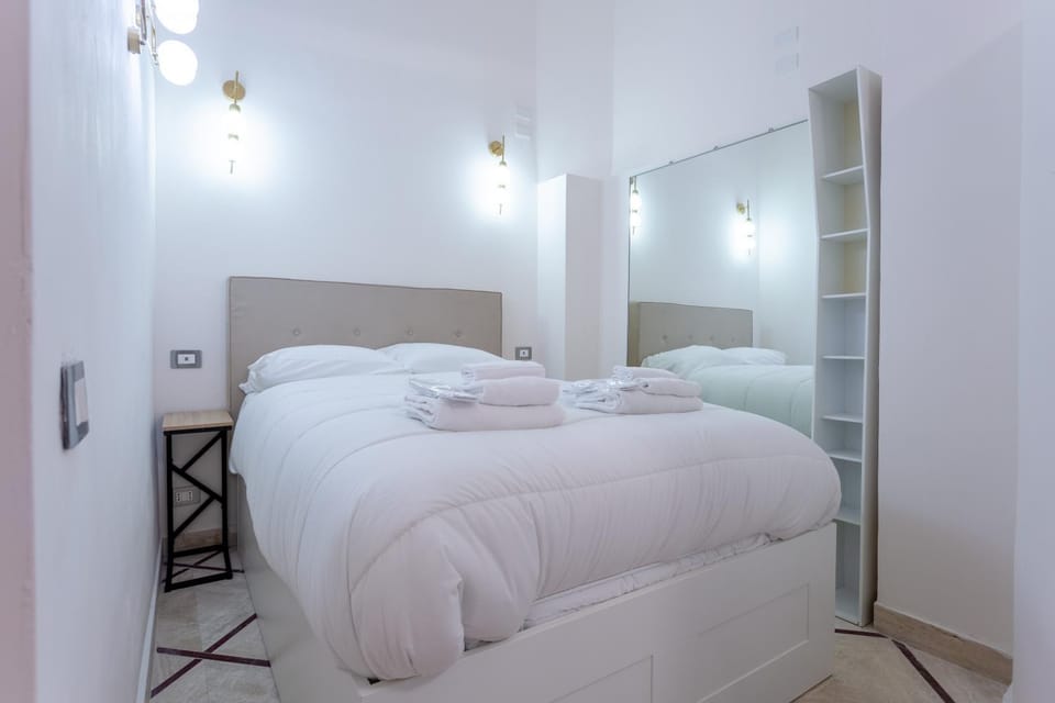 Bed, Photo of the whole room, Bedroom, towels, wardrobe