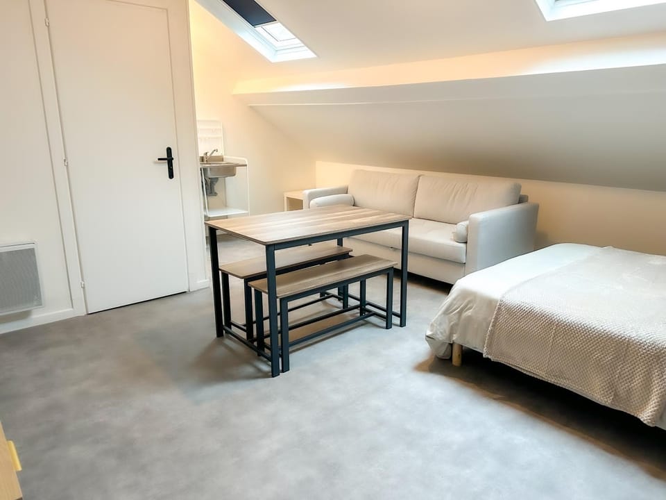 Living room, Photo of the whole room, Dining area, Bedroom