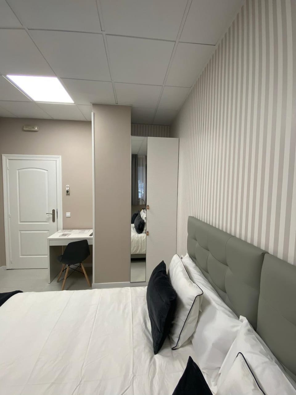 Entire Apartment in the center - 10 pax Apartment in Centro