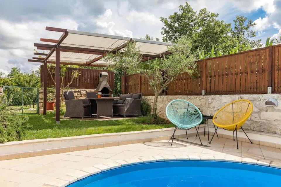 Garden, Swimming pool