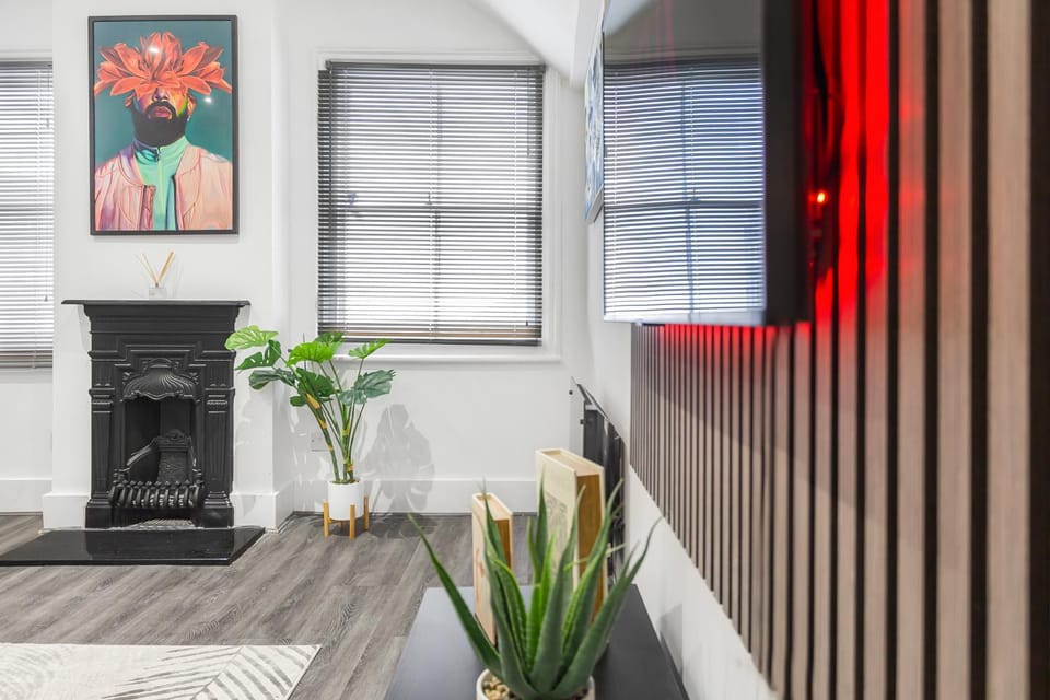 Charming 1-BR Brighton Bed and Breakfast in Hove