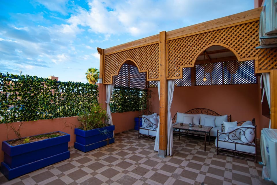 Patio, Day, View (from property/room), Balcony/Terrace, Living room, Garden view