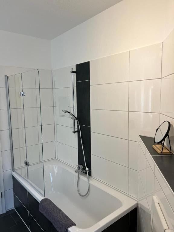 MAGDEBURG STAY MS02 Heidestraße 31 -Zentrumsnah-2 Schlafzimmer Apartment in Magdeburg
