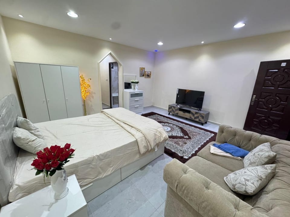 Four Star Royel Real Estate And Hotel Management LLC Bed and Breakfast in Abu Dhabi