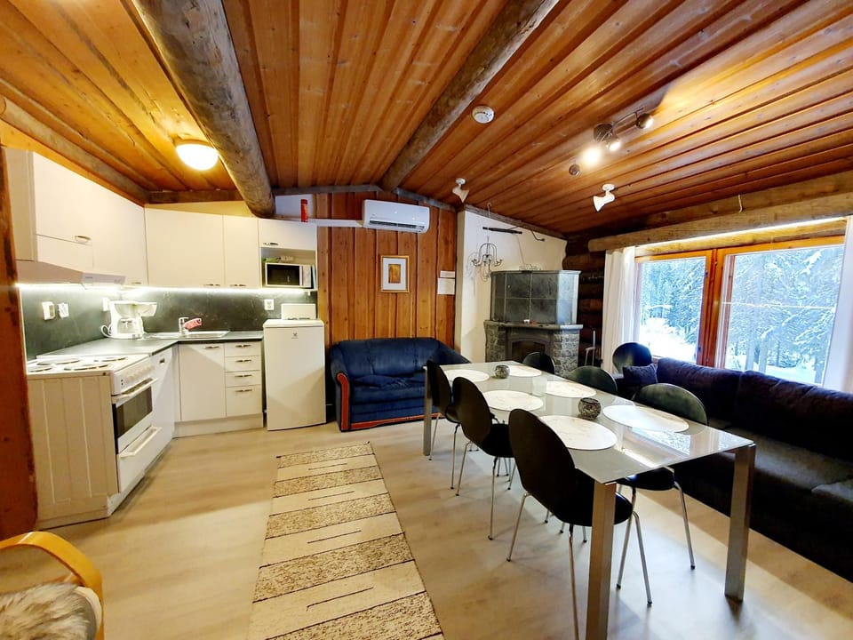 Kelolehto 20 järven ja ladun lähellä Chalet in Finland