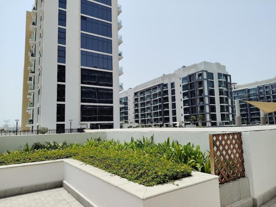 Pet Free Studio Apartment Close Downtown Fast Wi-fi Apartment in Dubai