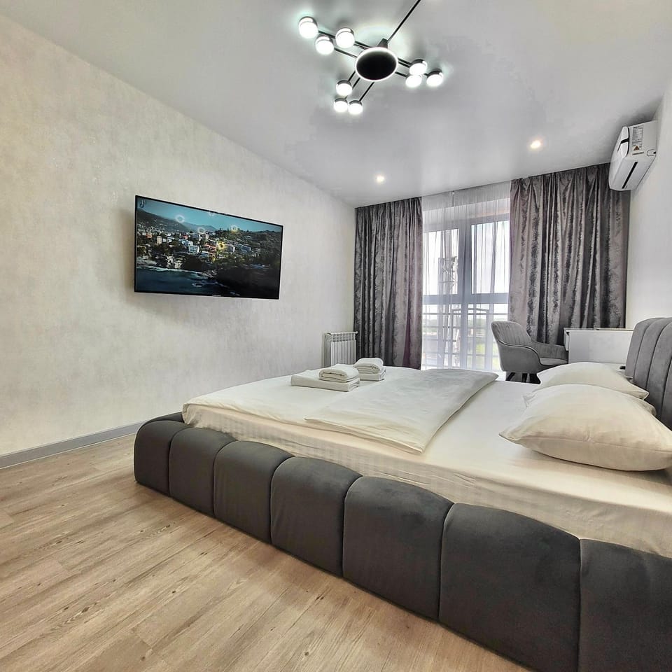 ApartPoltava Graphite Luxe Ремонт 2025 Престижна новобудова в ЦЕНТРІ міста Apartment in Ukraine