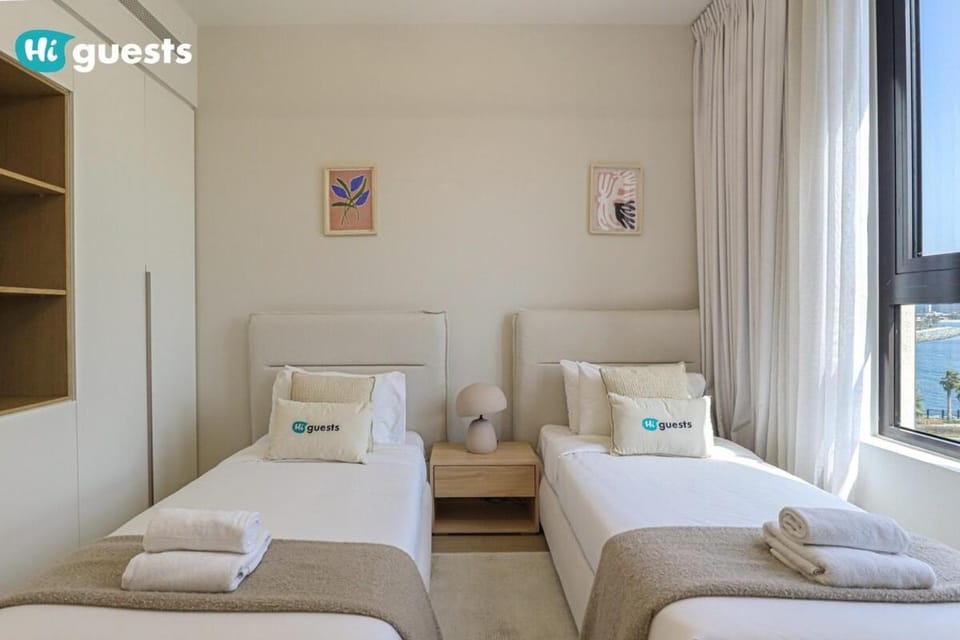HiGuest - Coastal Luxury 2BR in La Mer Beachside Bliss Apartment in Dubai