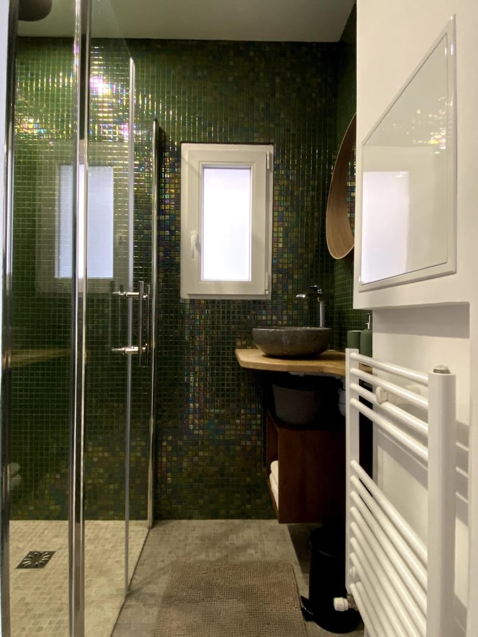 Shower, Bathroom