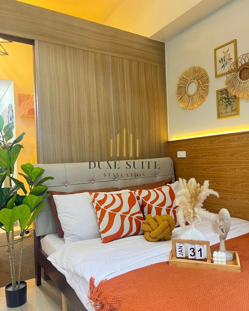 Cozy Vibes near MOA & NAIA AIRPORT with NETFLIX,MINIVIDEOKE,BOARDGAMES-DUXE6 Apartment hotel in Pasay