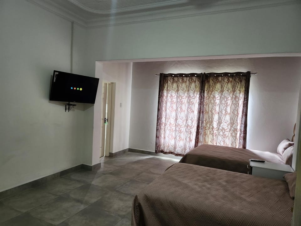 Idube Power Hub Guest House Bed and Breakfast in Gauteng