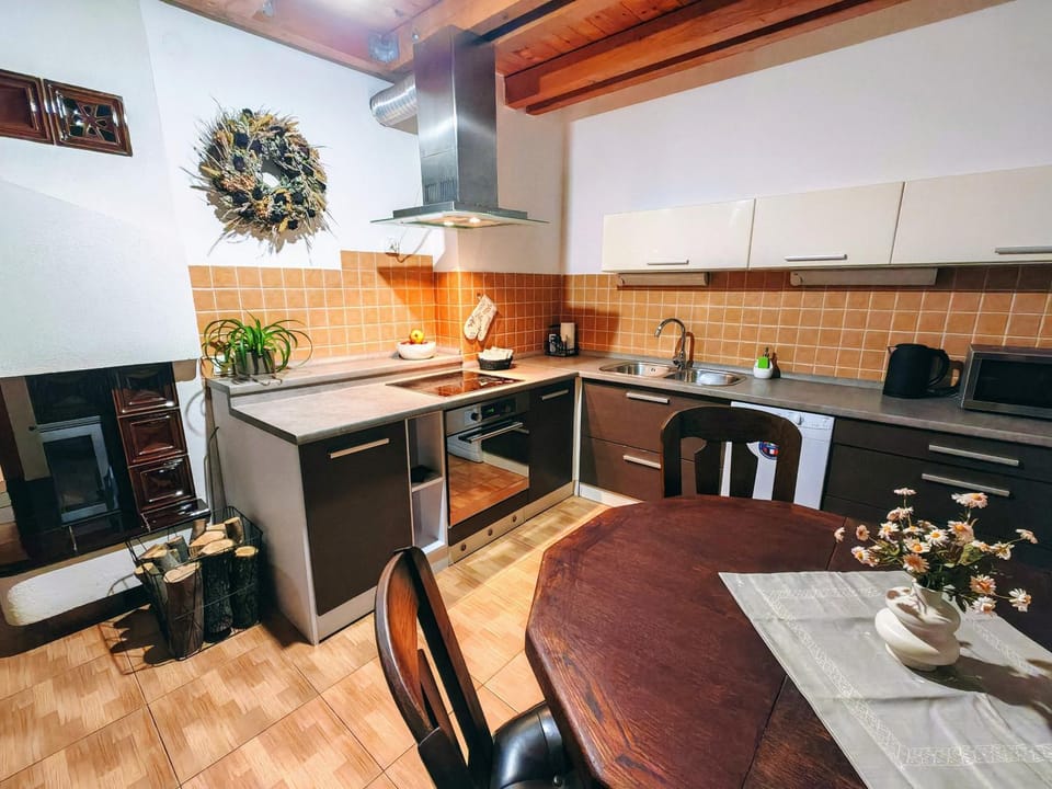 Karmen Old Town Apartment with private parking Apartment in Slovakia