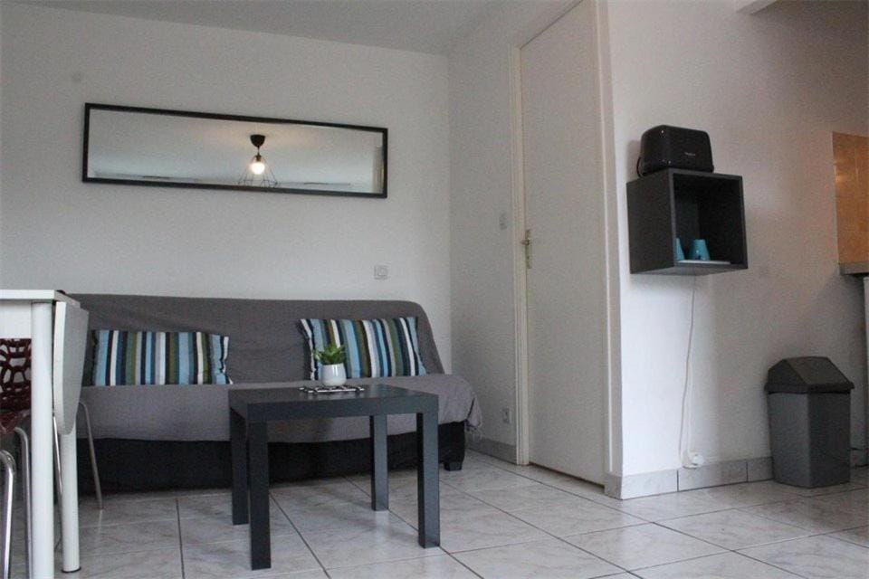 Appt Studio LA ROCHELLE - LR100-330 Apartment in La Rochelle
